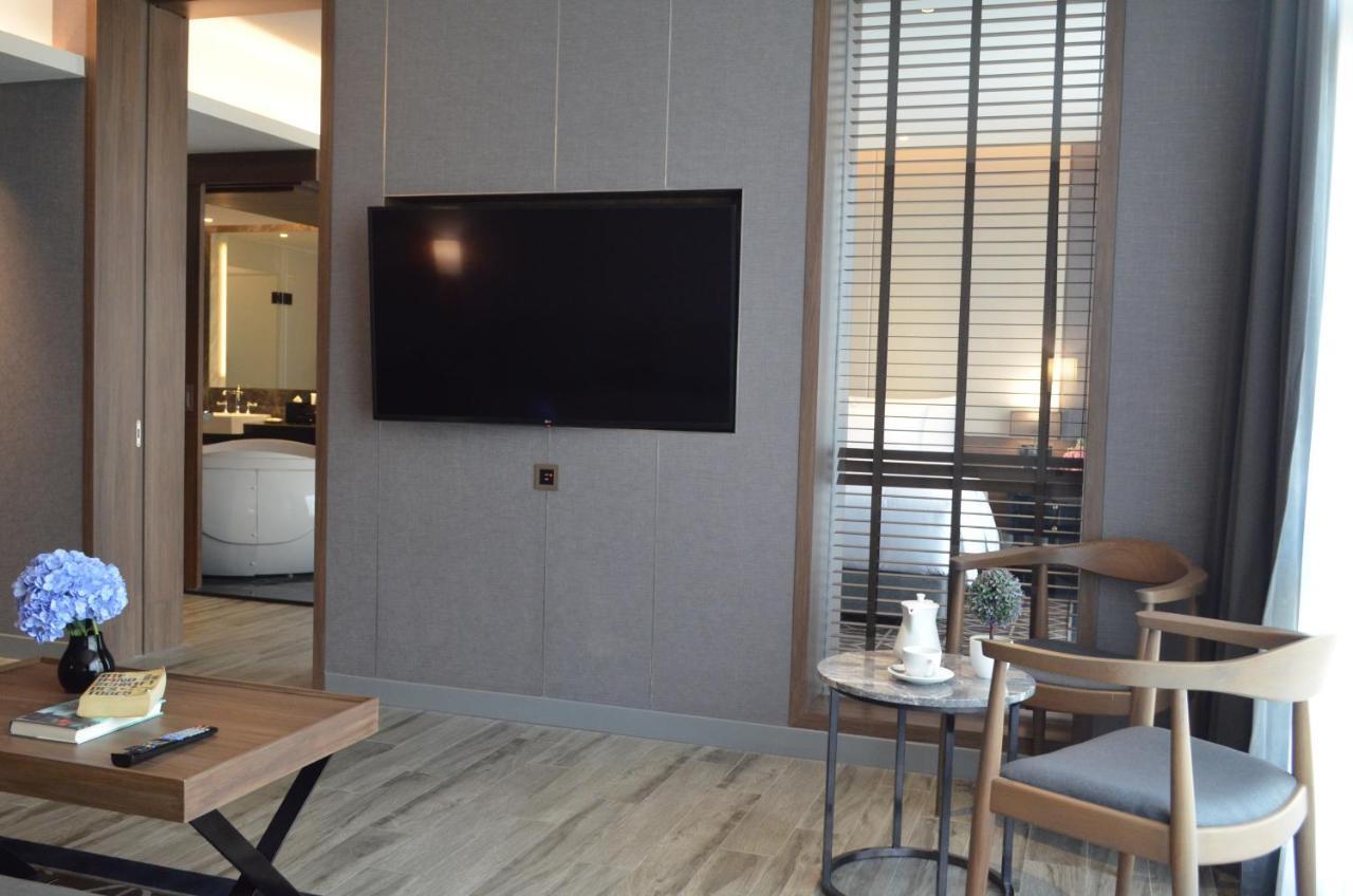 Ayathorn Bangkok Hotell Exteriör bild